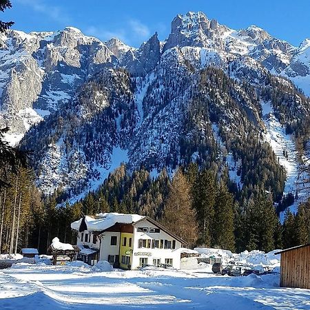 Hotel Ristorante Genzianella Madonna di Campiglio Exterior photo
