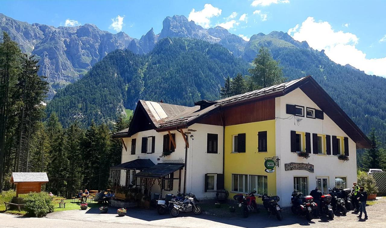 Hotel Ristorante Genzianella Madonna di Campiglio Exterior photo